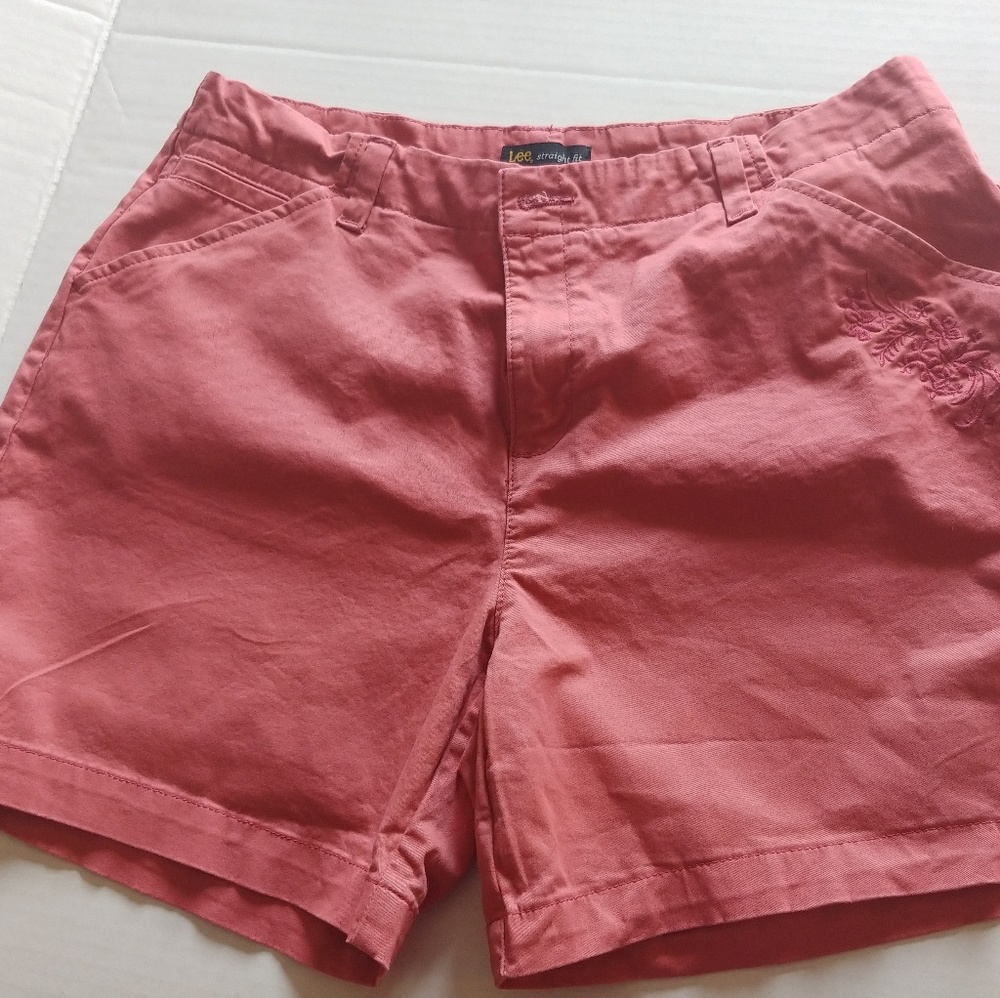 Salmon colored Lee straight fit shorts